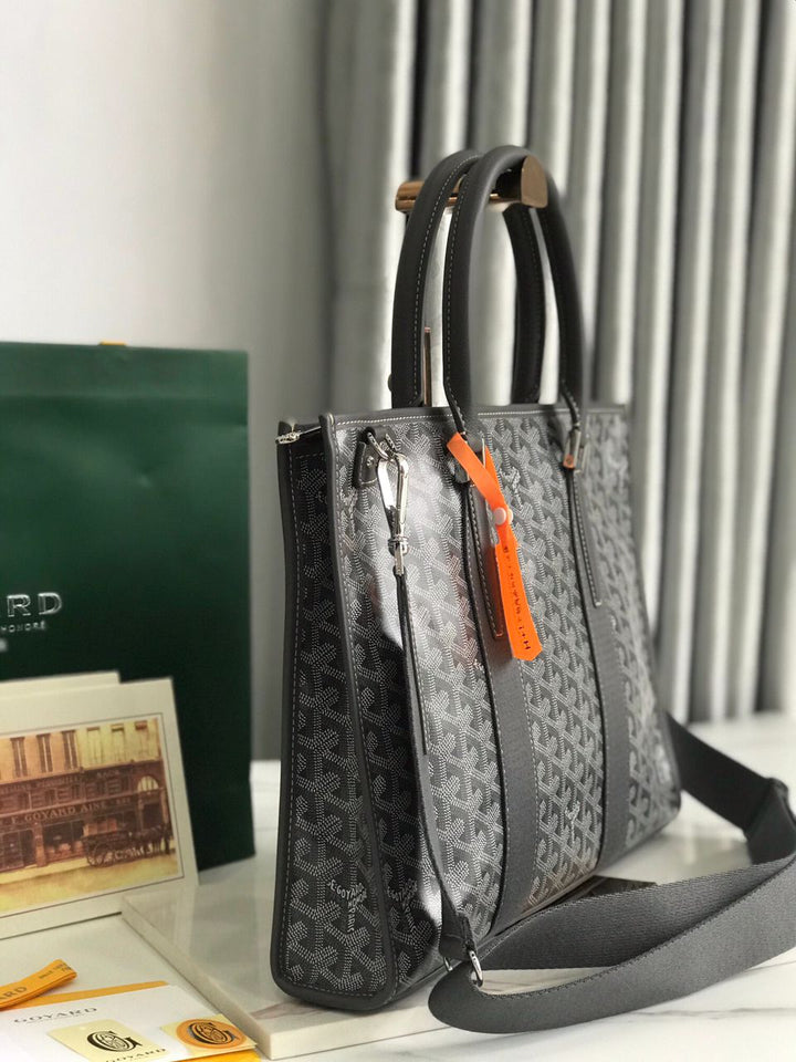 GOYARD MORVAN DOCUMENT CASE BLACK – Mila Berlucci